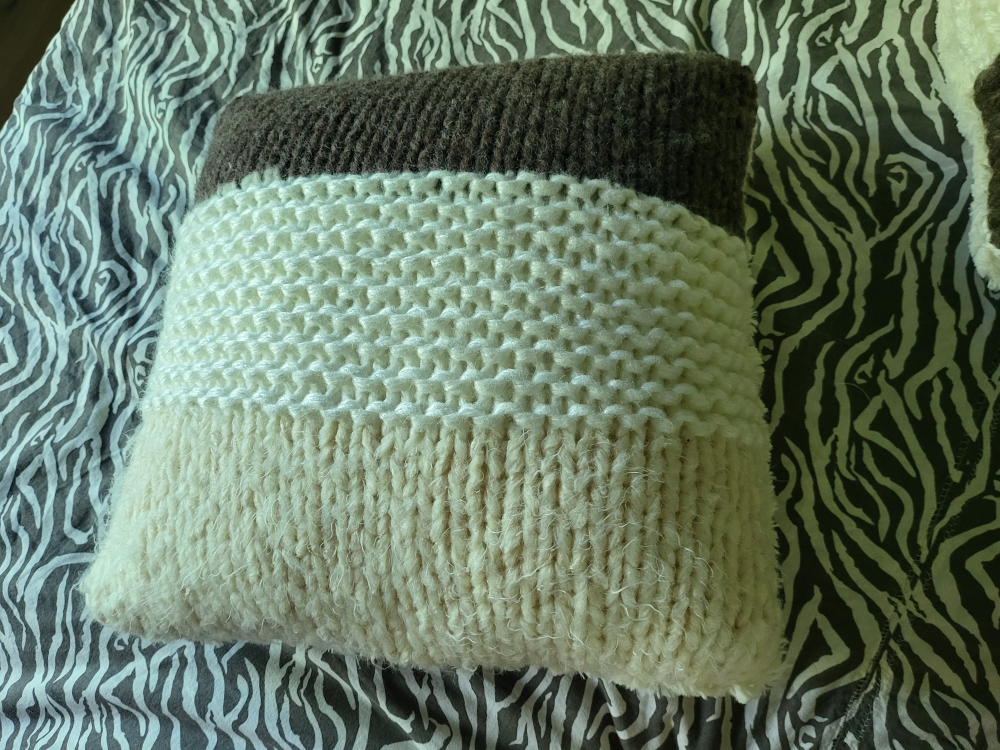 Decorative pillow set of 3 pcs ⚽️ image indicator(3)