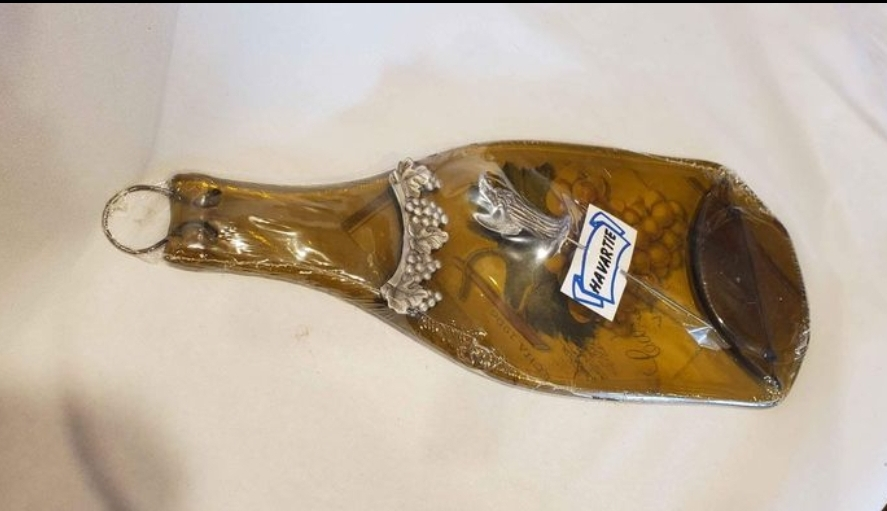 Cheese or Charcuterie Dish, Recycled Glass Bottle - photo 4