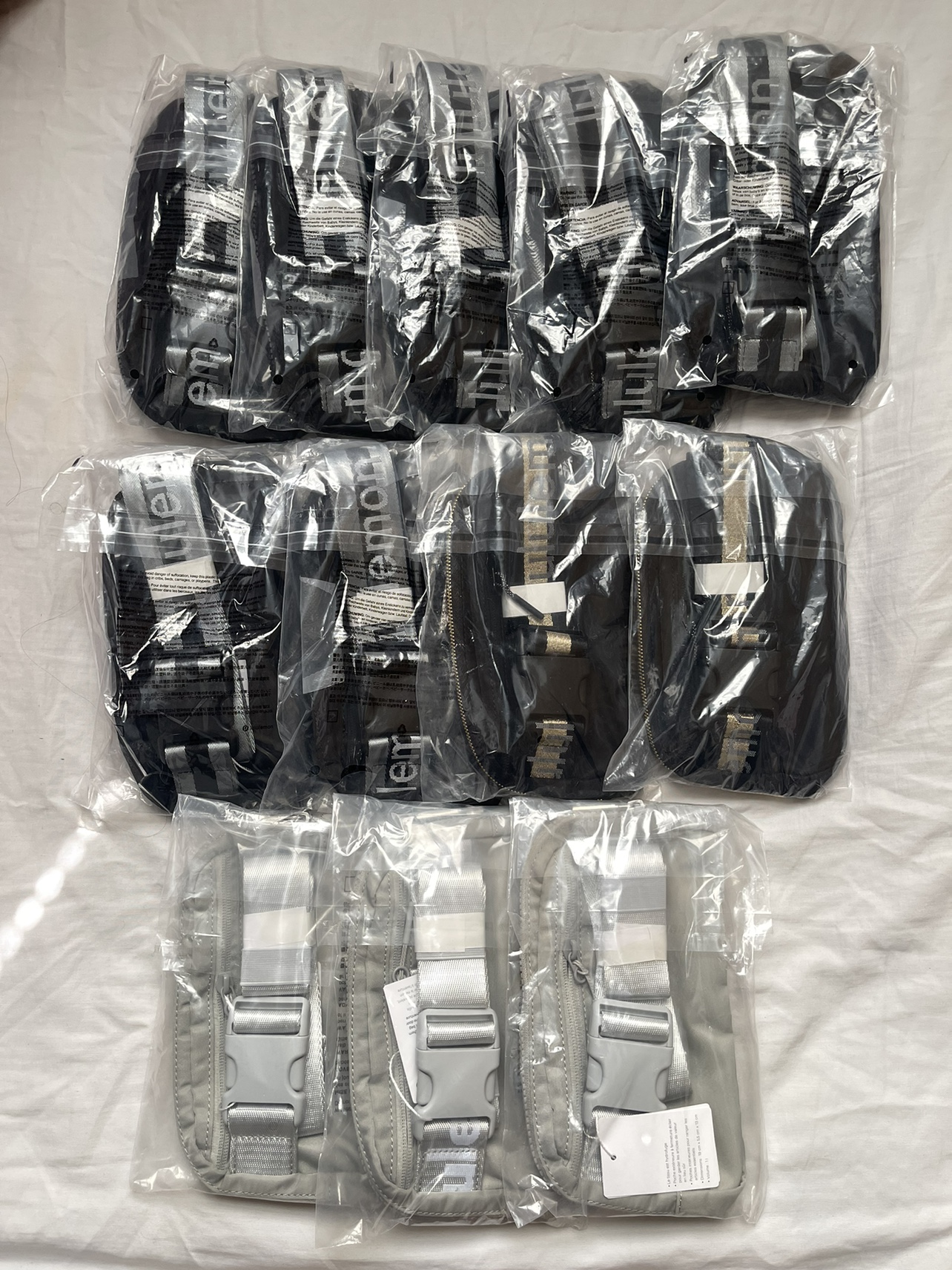 Lululemon 1L Beltbag - photo 4