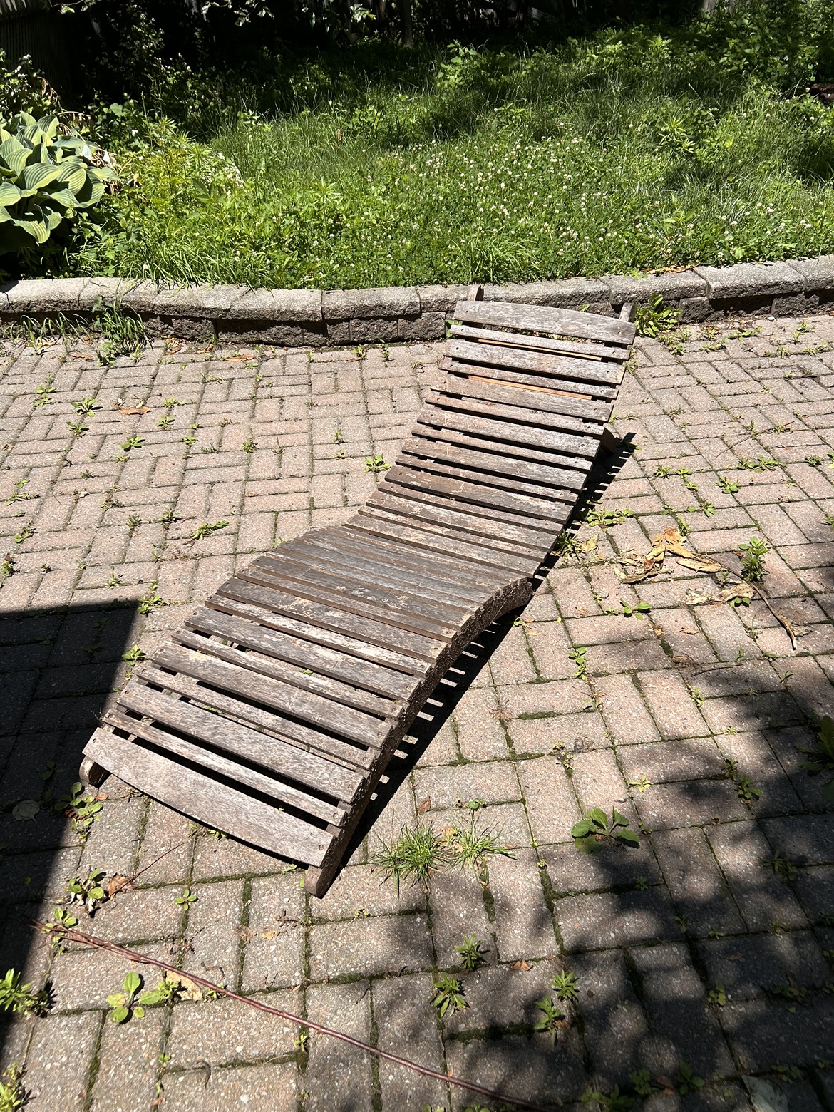 Lounge Chairs (outdoor)