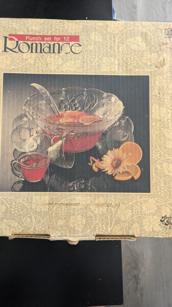 Vintage Romance punch bowl FCFS
