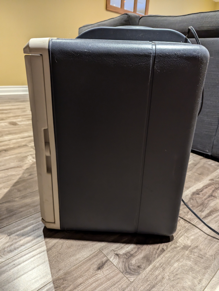 electric cooler - photo 2