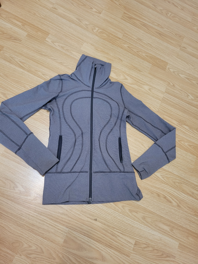 Lululemon Stride Jacket Women's Coal Gray Striped Stretch Full Z thumbnail