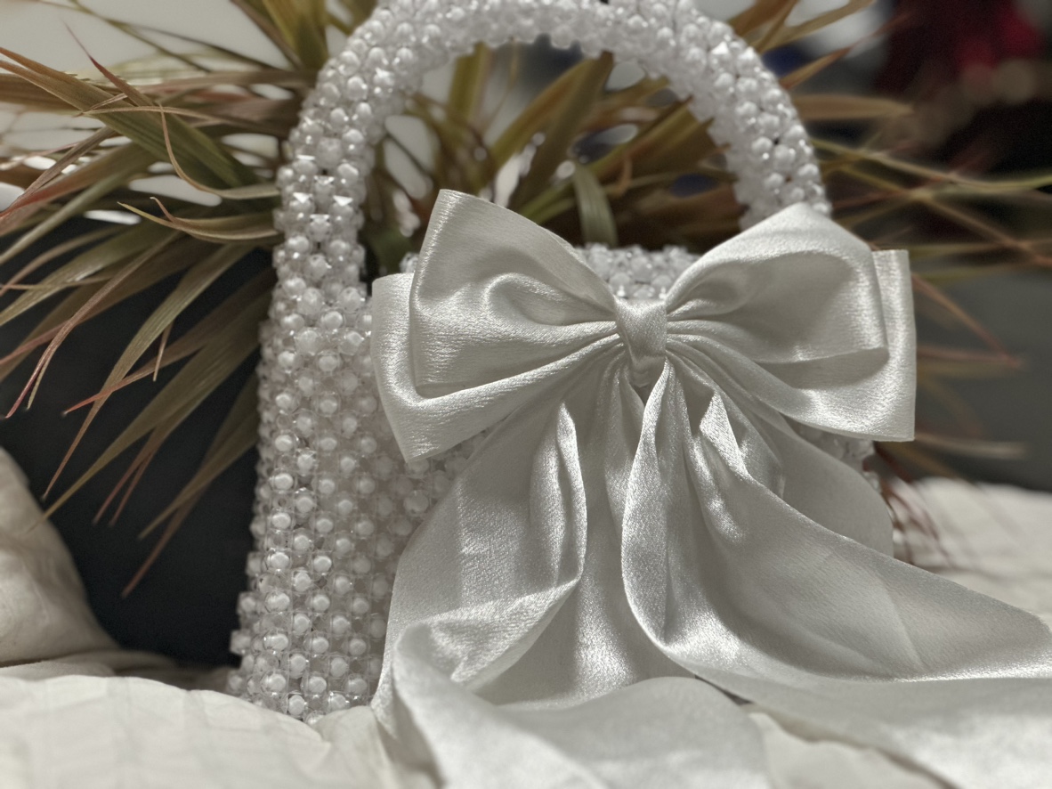 white box - photo 3