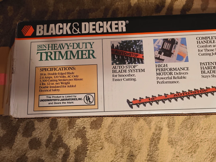 Made in USA Black and Decker hedger trimmer - photo 2