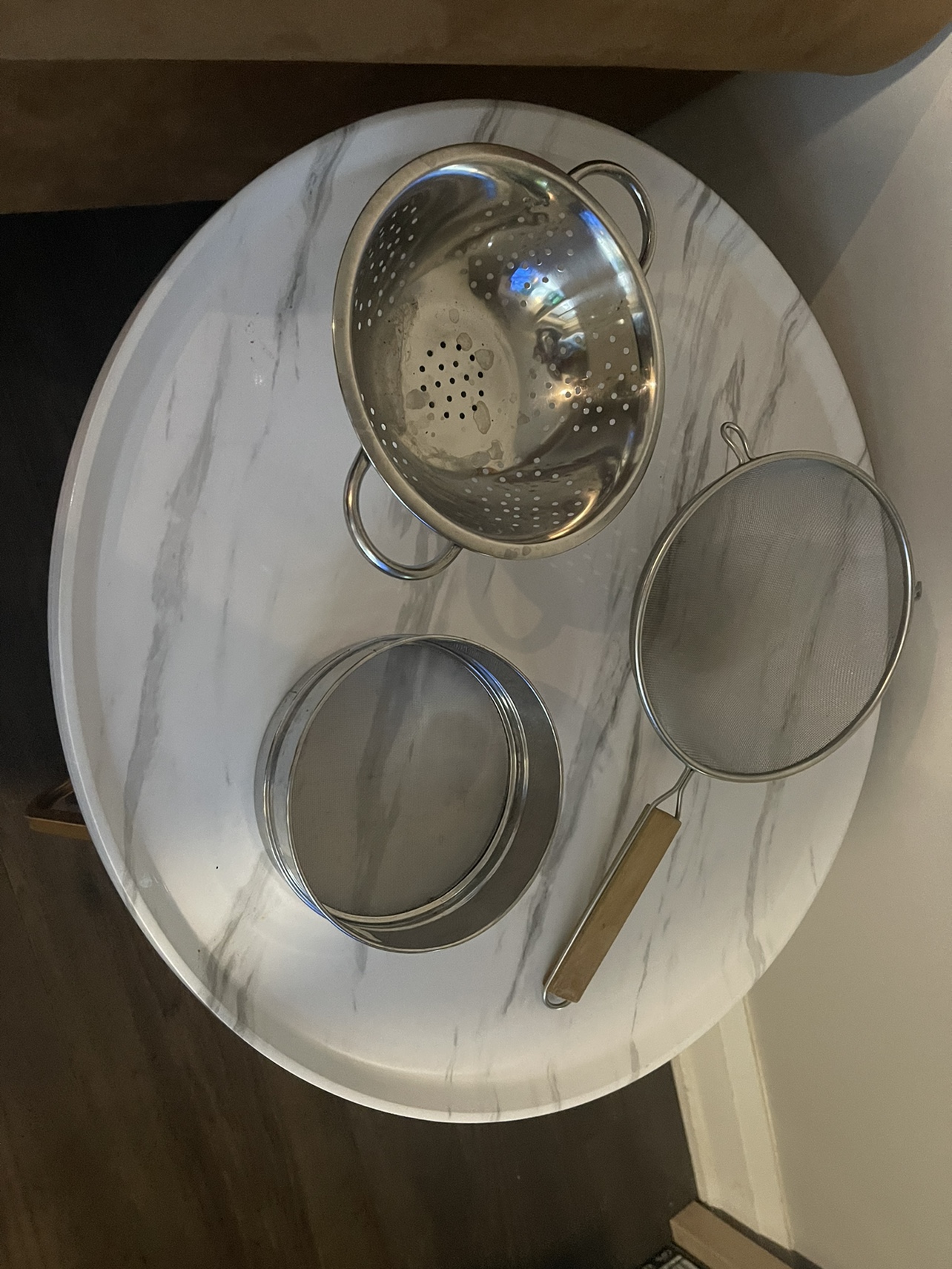 Different kinds of strainer