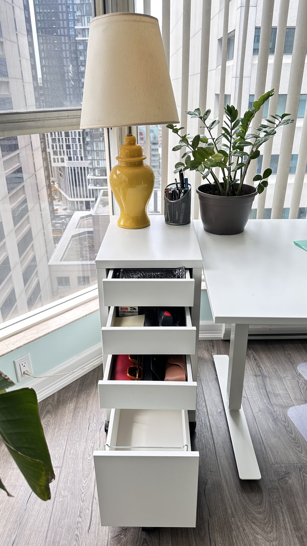 White Transportable Four Drawer Filing Cabinet - photo 2