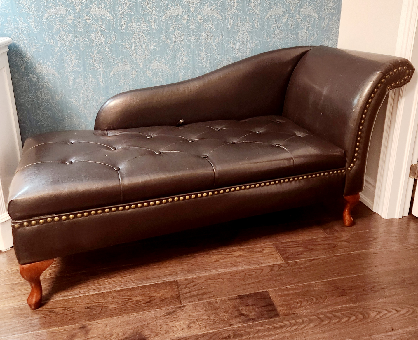 Storage Chaise