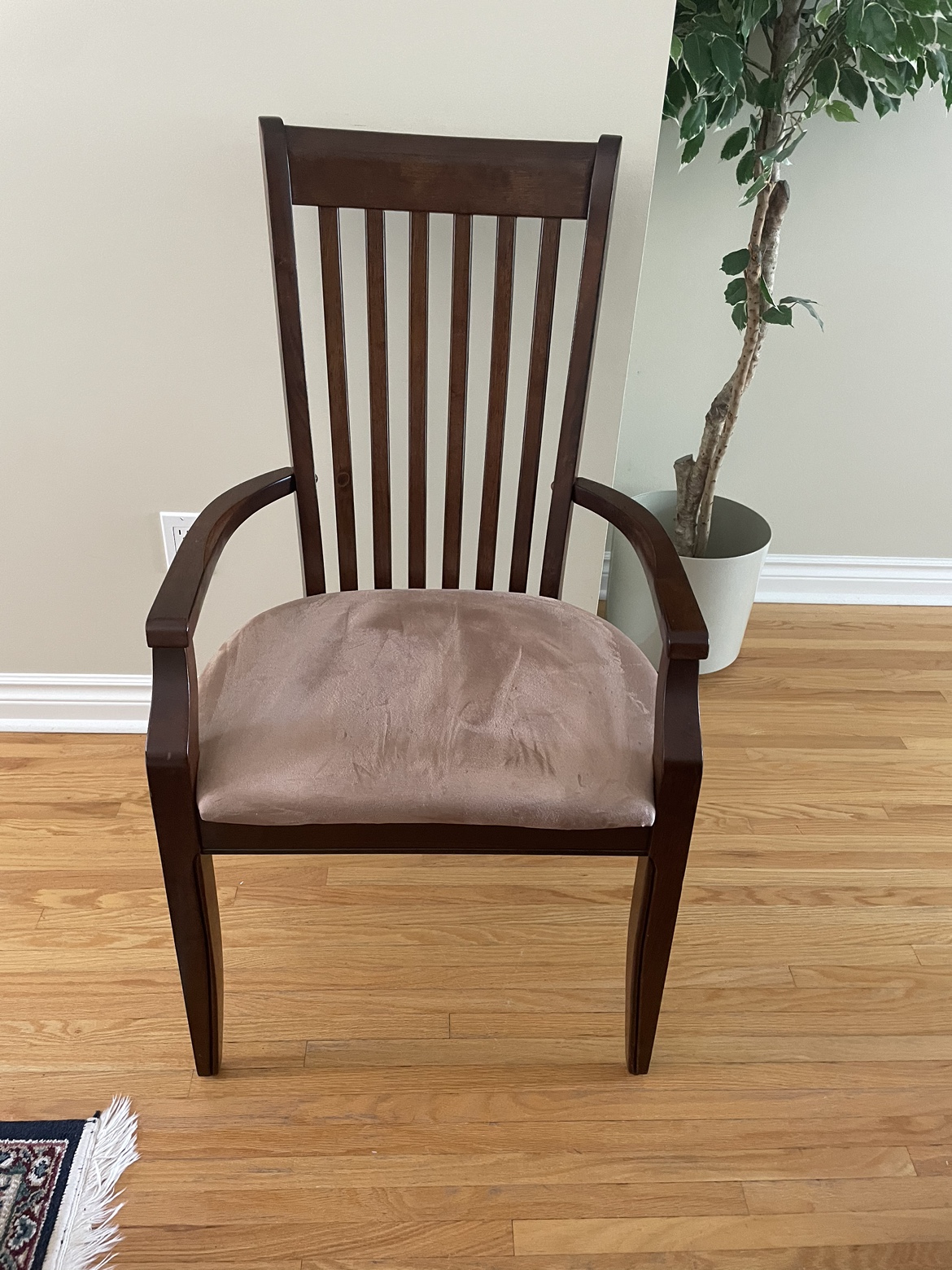 Dining room table with 6 chairs and a leaf - photo 4
