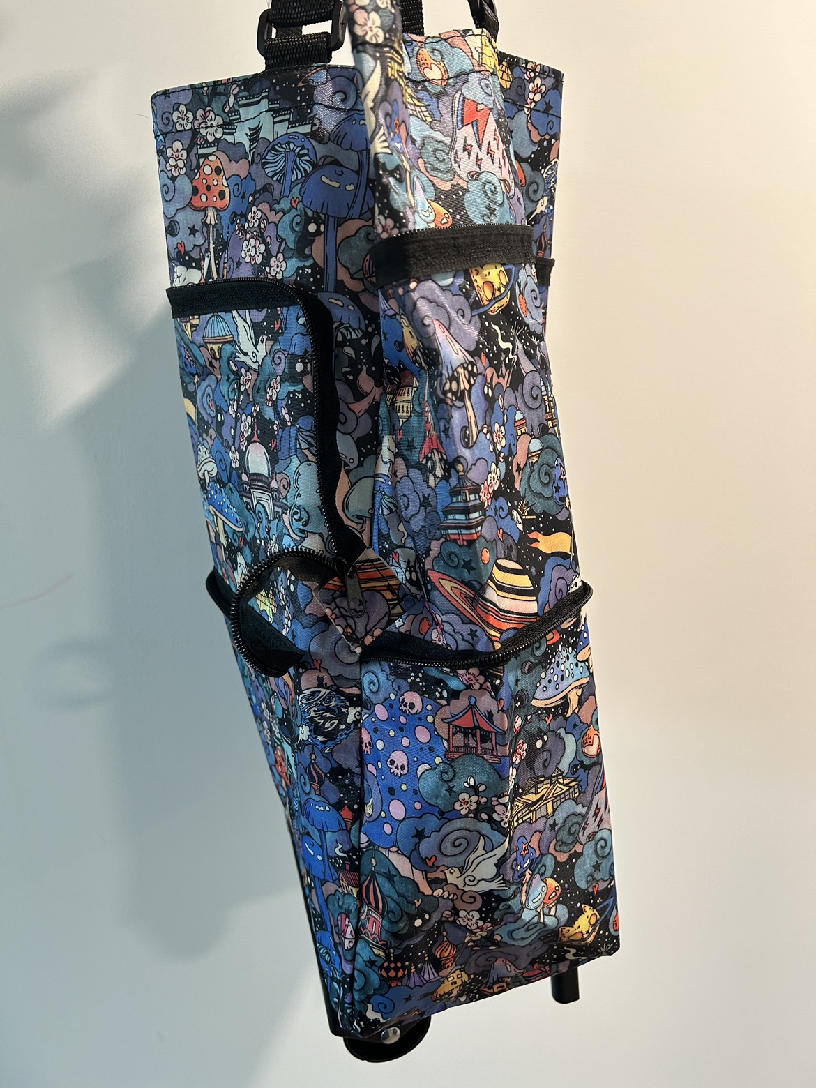 Small expandable shopping trolley bag image indicator(5)