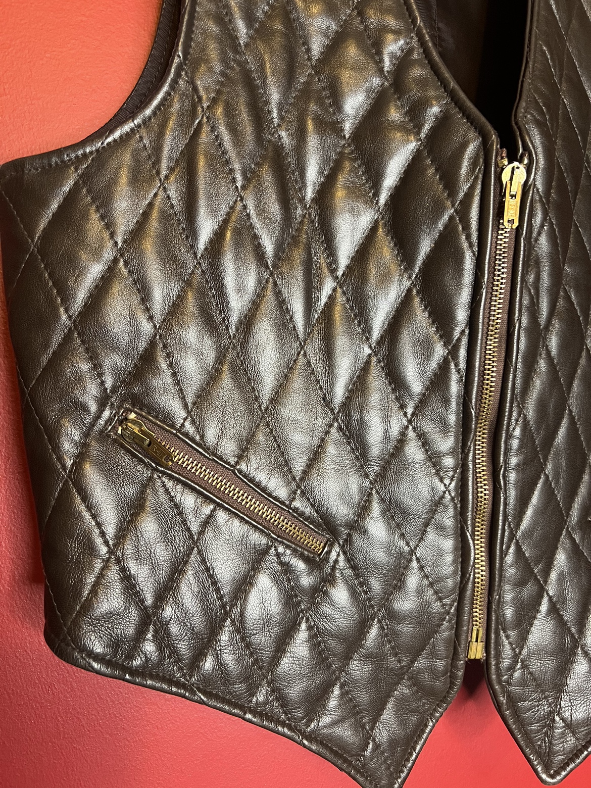 Deep brown QUILTED leather vest! Made in the USA! - photo 2