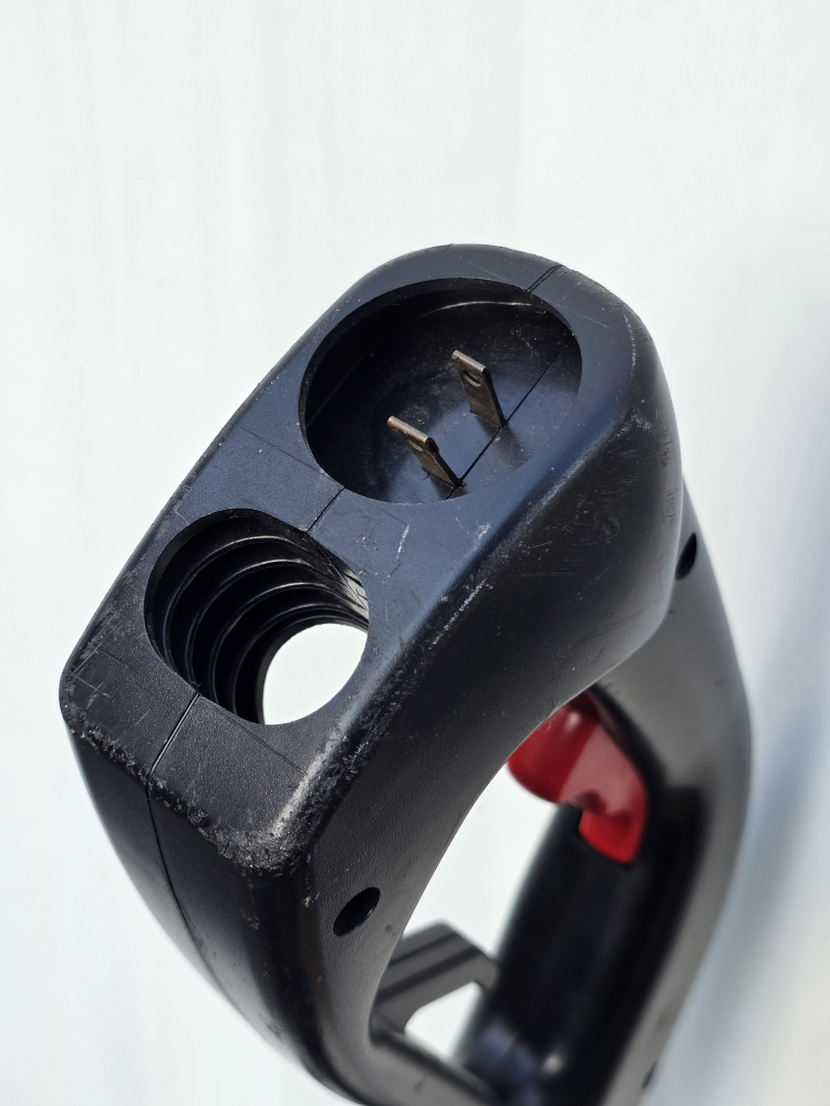 Toro 15" Grass String Trimmer 6 Amp Electric image indicator(3)