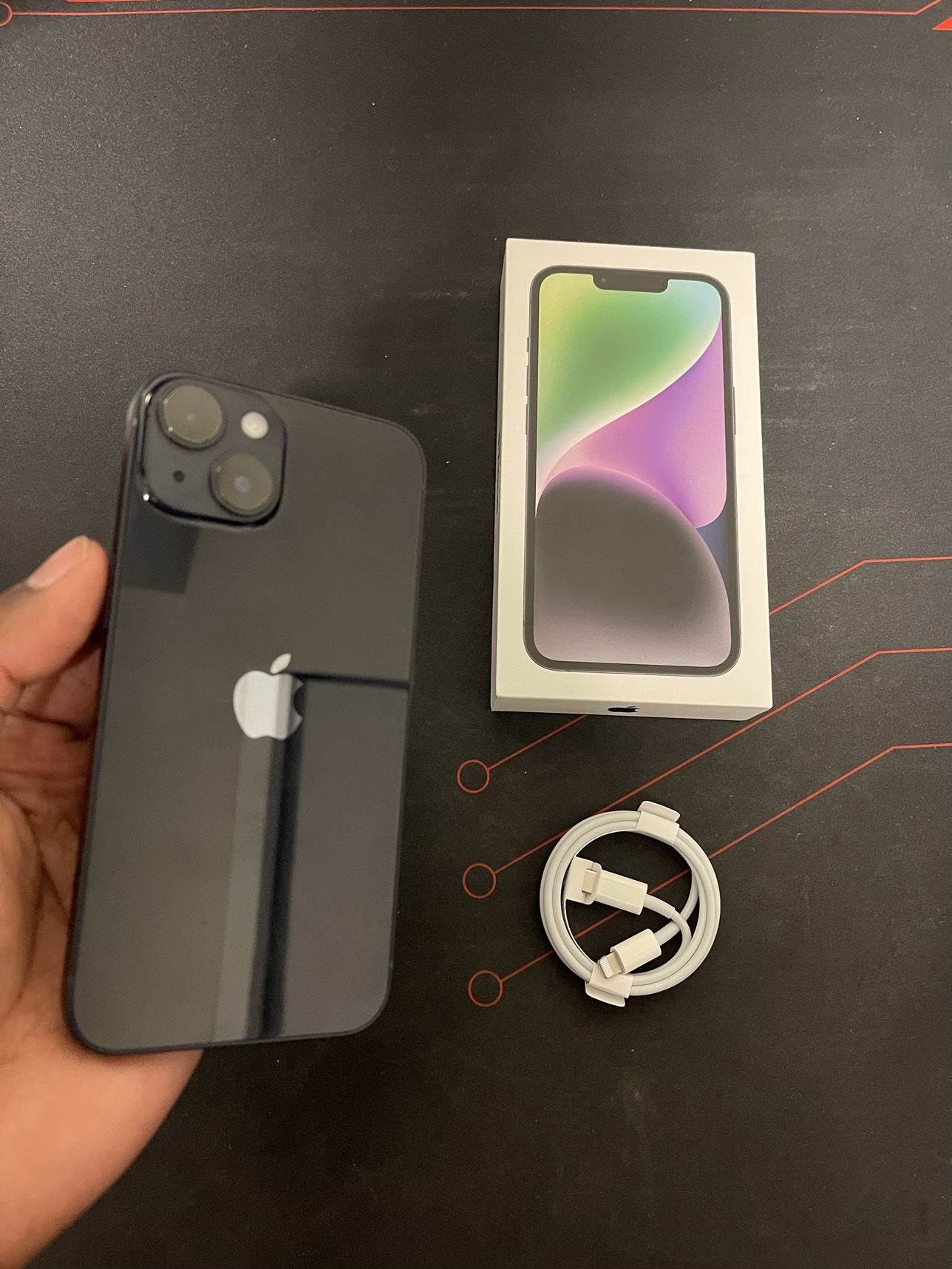 iPhone 14 128GB - Mint Condition - photo 2