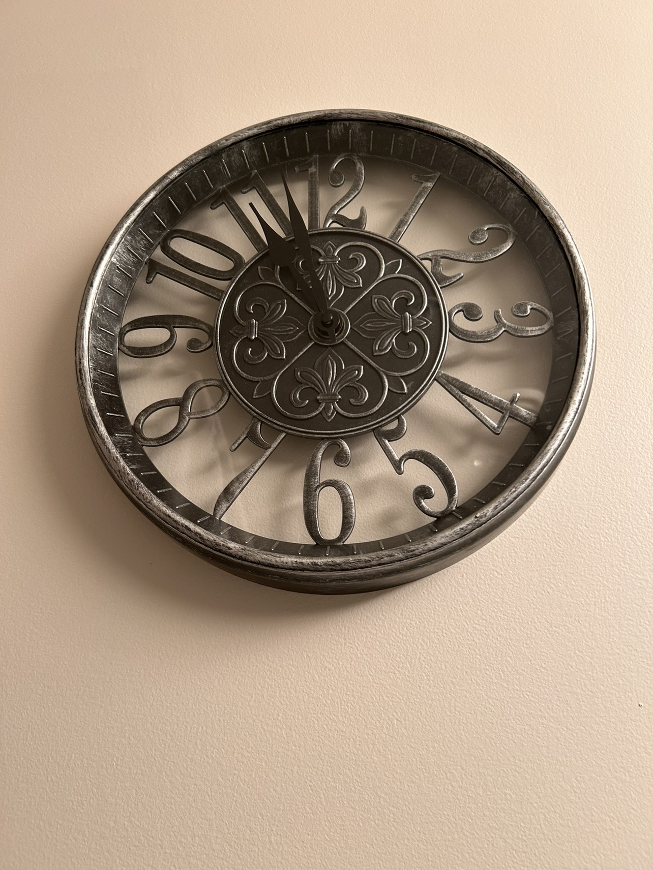 Stylish mural clock thumbnail