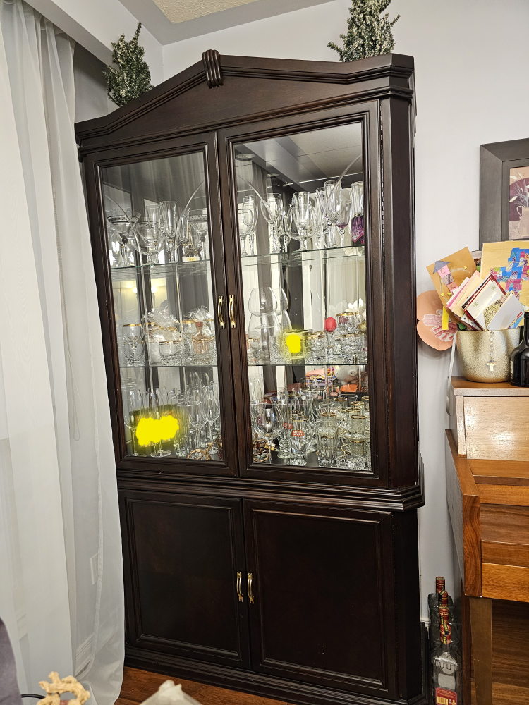 full cabinet with drawers and built in lighting - photo 2