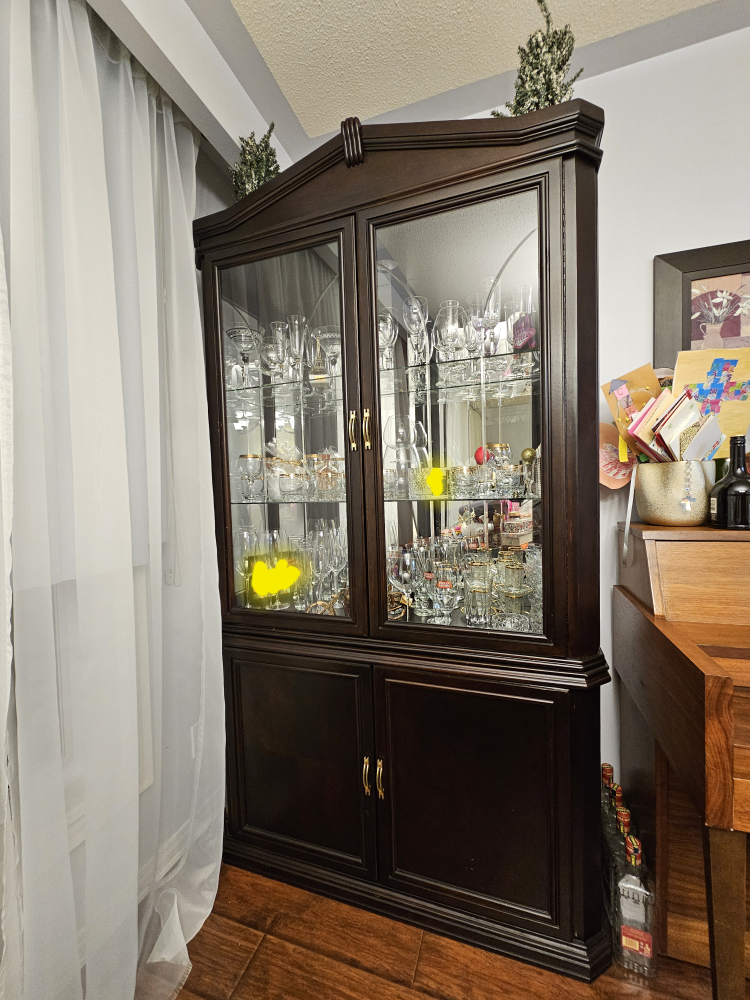 full cabinet with drawers and built in lighting - photo 4