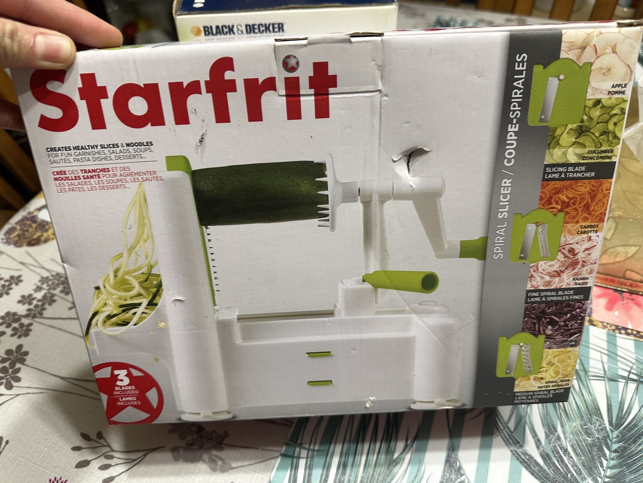 Brandnew 48 pc. flatware set,Citrus Mate,spiral slicer - photo 4