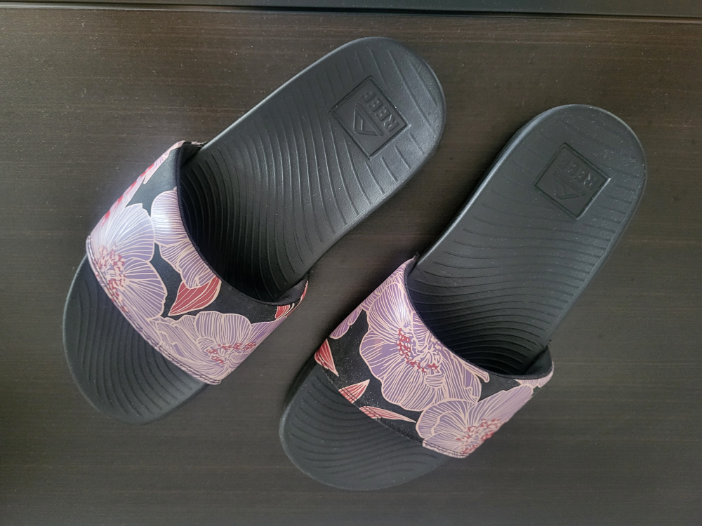 🌺 Reef Water Friendly Floral Slides Size 7 image indicator(5)