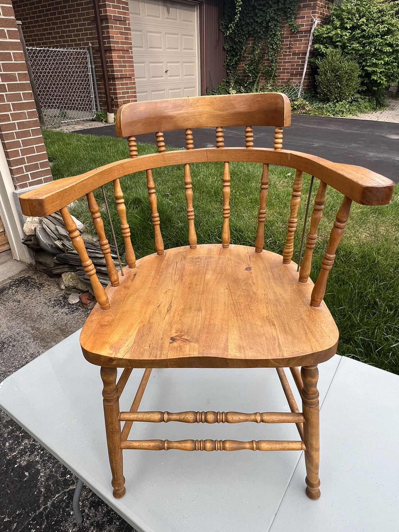 Antique wooden chair - photo 2