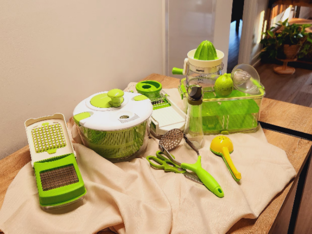 kitchen utensils