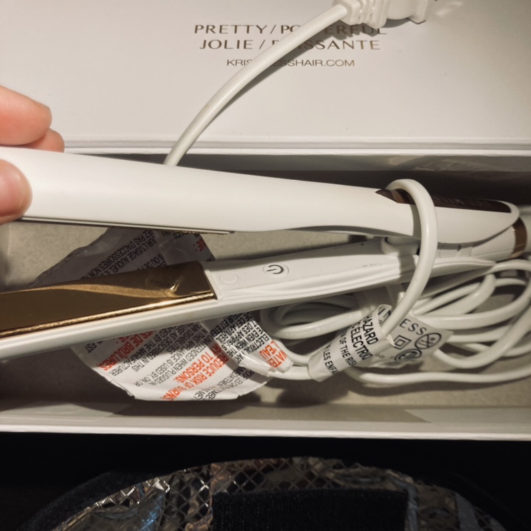 Hair Straightener thumbnail