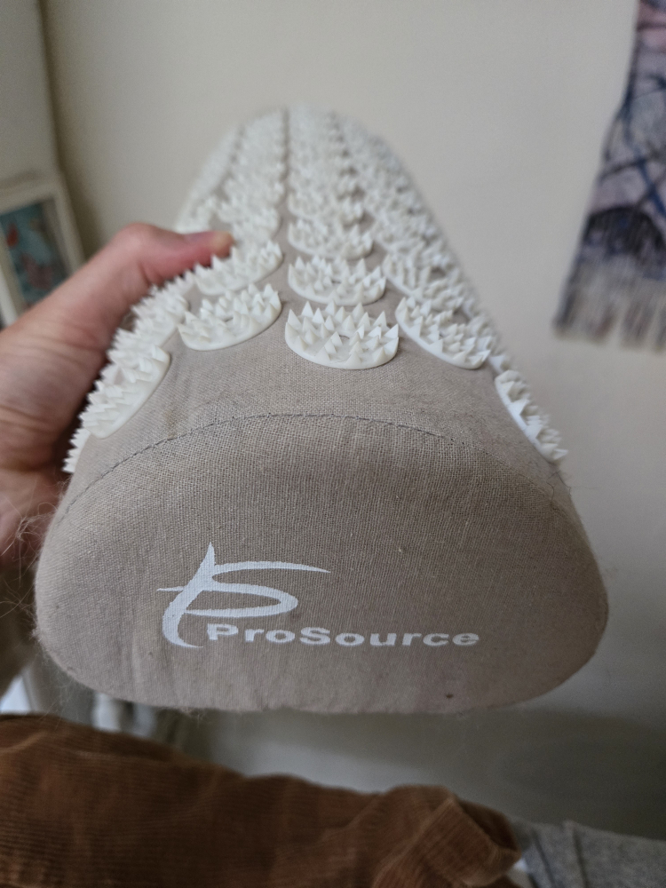 Acupressure neck pillow thumbnail