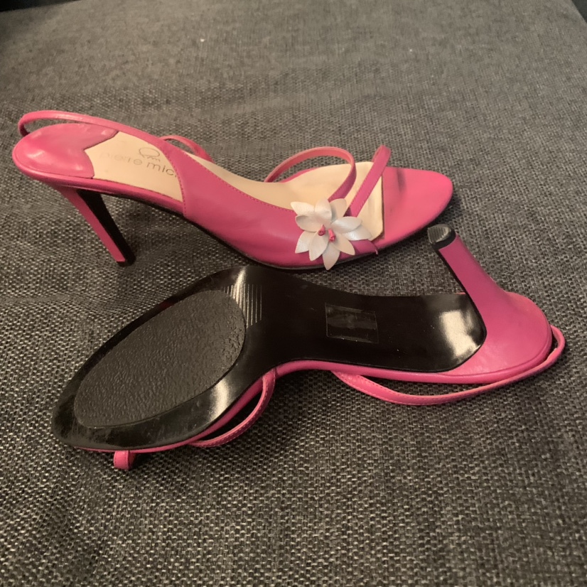 Pink Sandals ~ Size 8 image indicator(3)