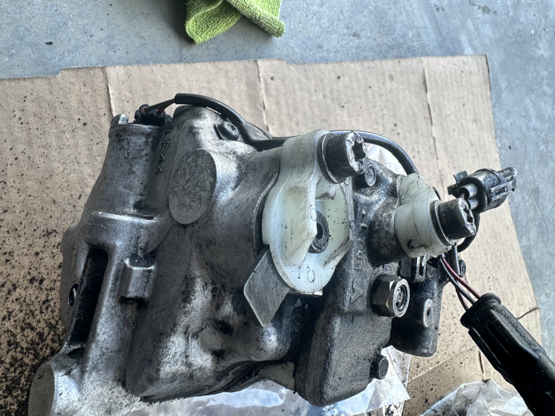 AC compressor - sprinter 2500 (2014 to 2016)