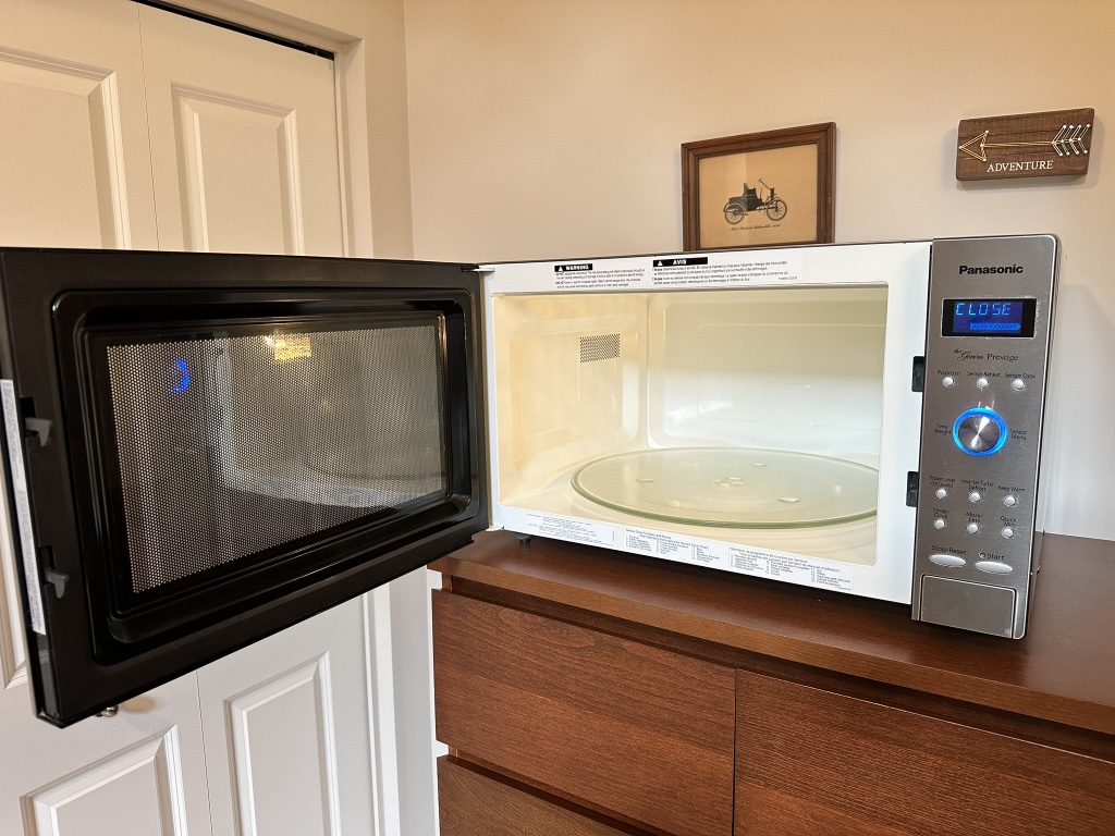 Panasonic Microwave - photo 3