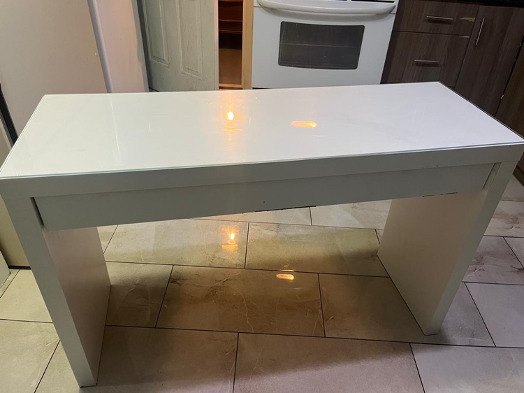 Ikea desk/ dresser table - photo 2