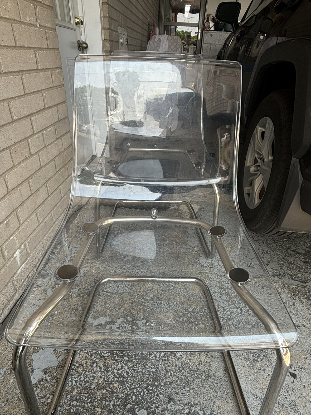 Four acrylic chairs image indicator(6)