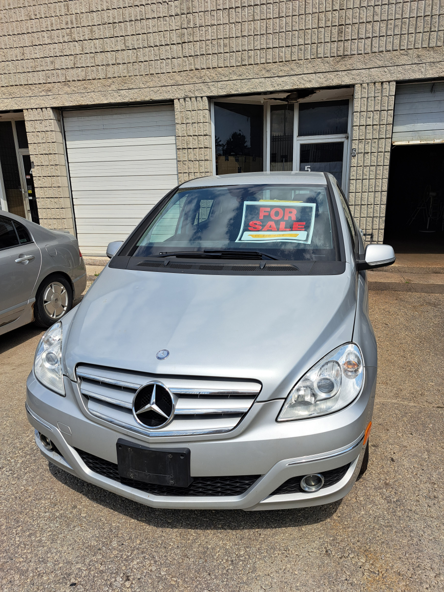 Mercedes B 200