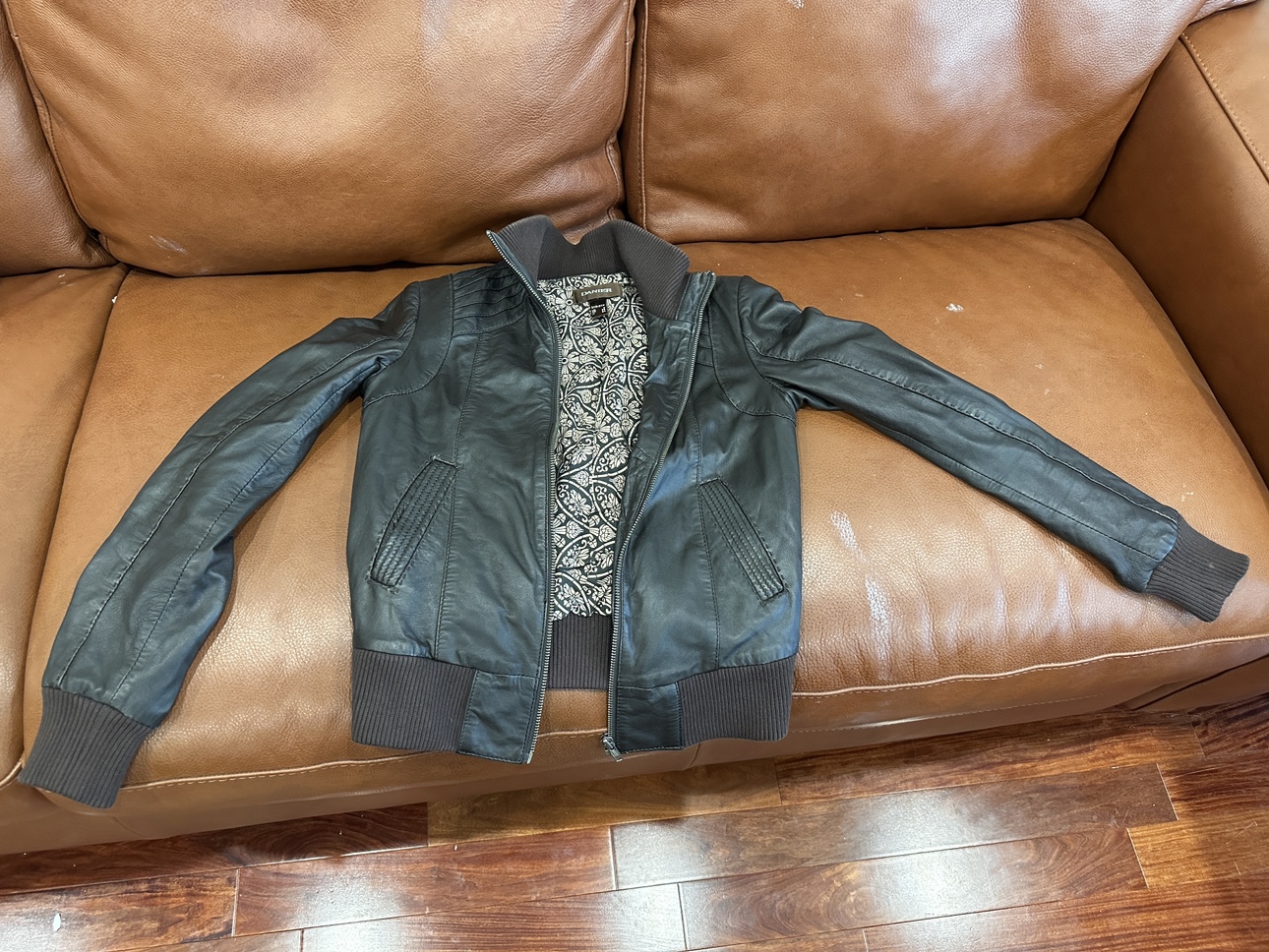 Danier Leather Jacket - Size XXS/3TP