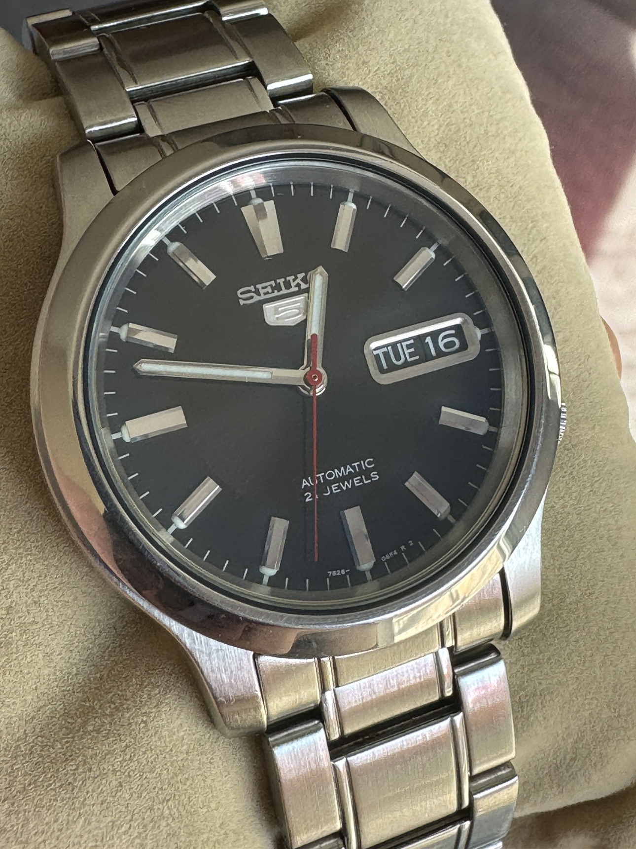 Seiko 5 Black Automatic Watch 7s26 37mm thumbnail