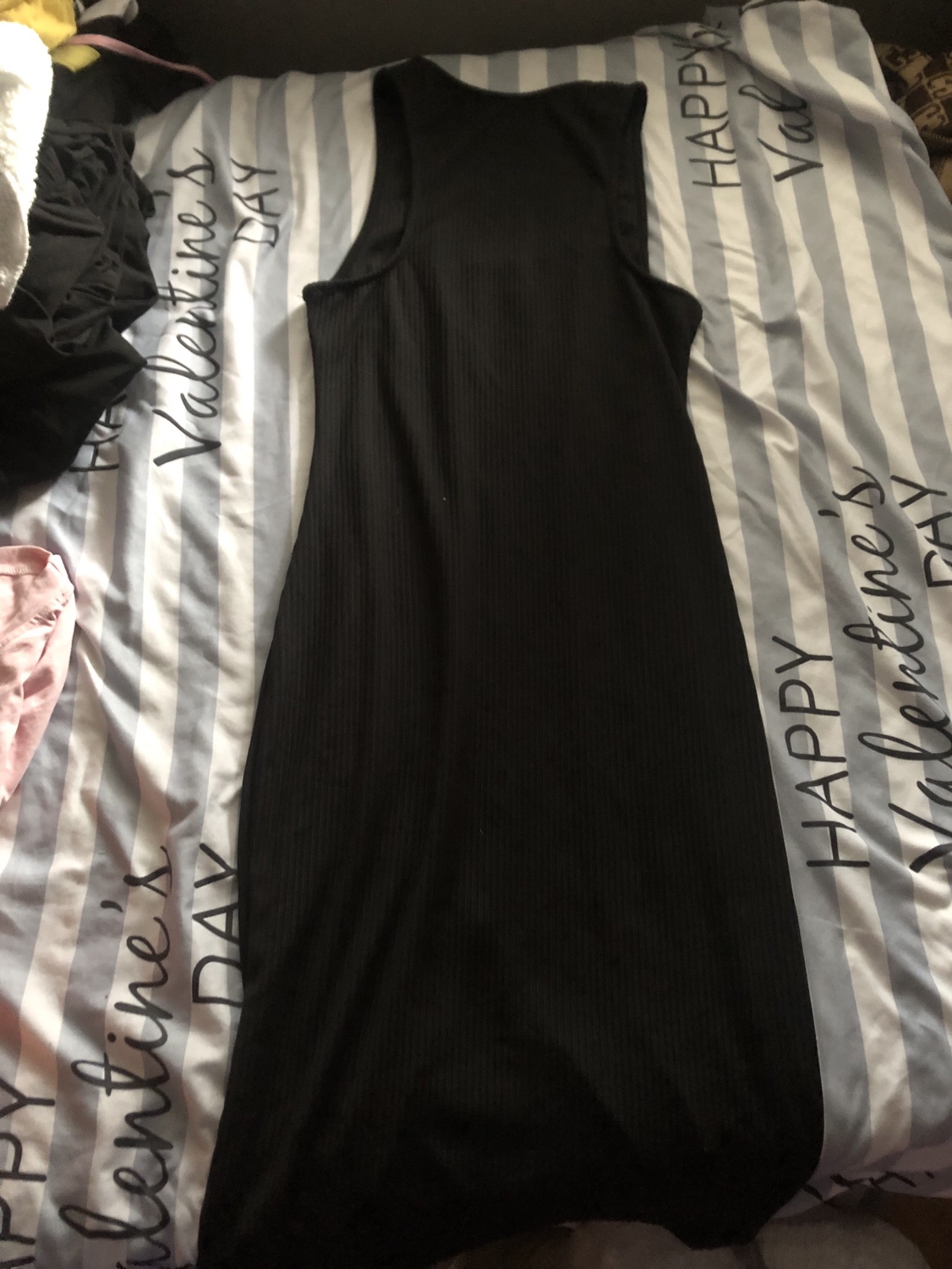 M size black zip dress image indicator(2)