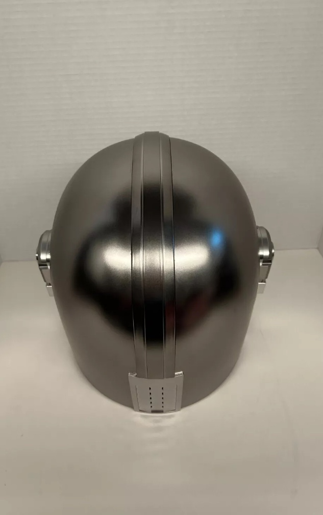 Star Wars The Mandalorian Electronic Helmet image indicator(3)