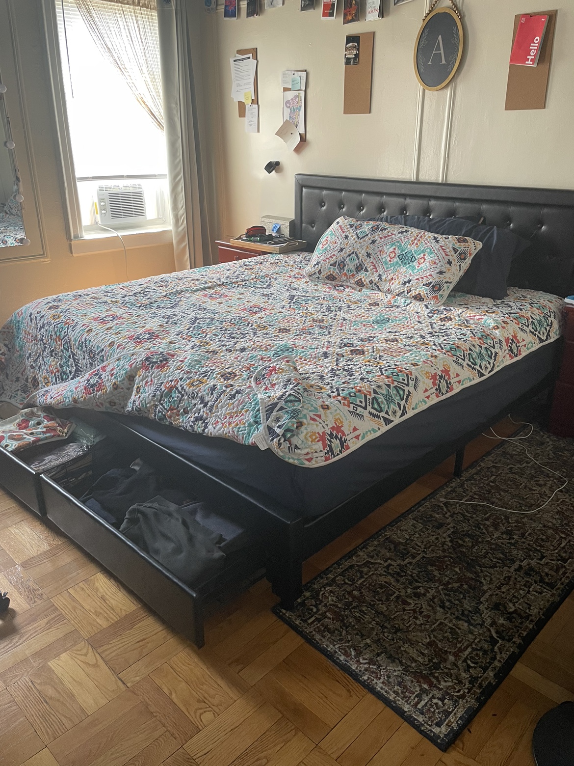 King Bed - photo 2