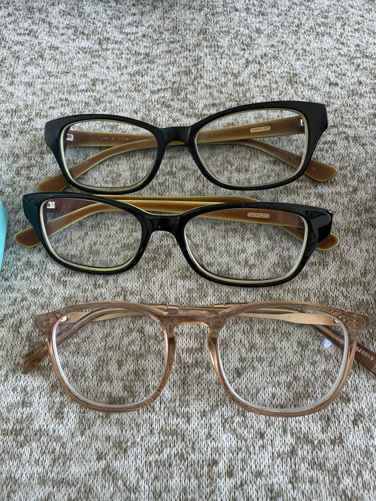 Assorted eyewear (glasses and contacts) #freecycle - photo 2