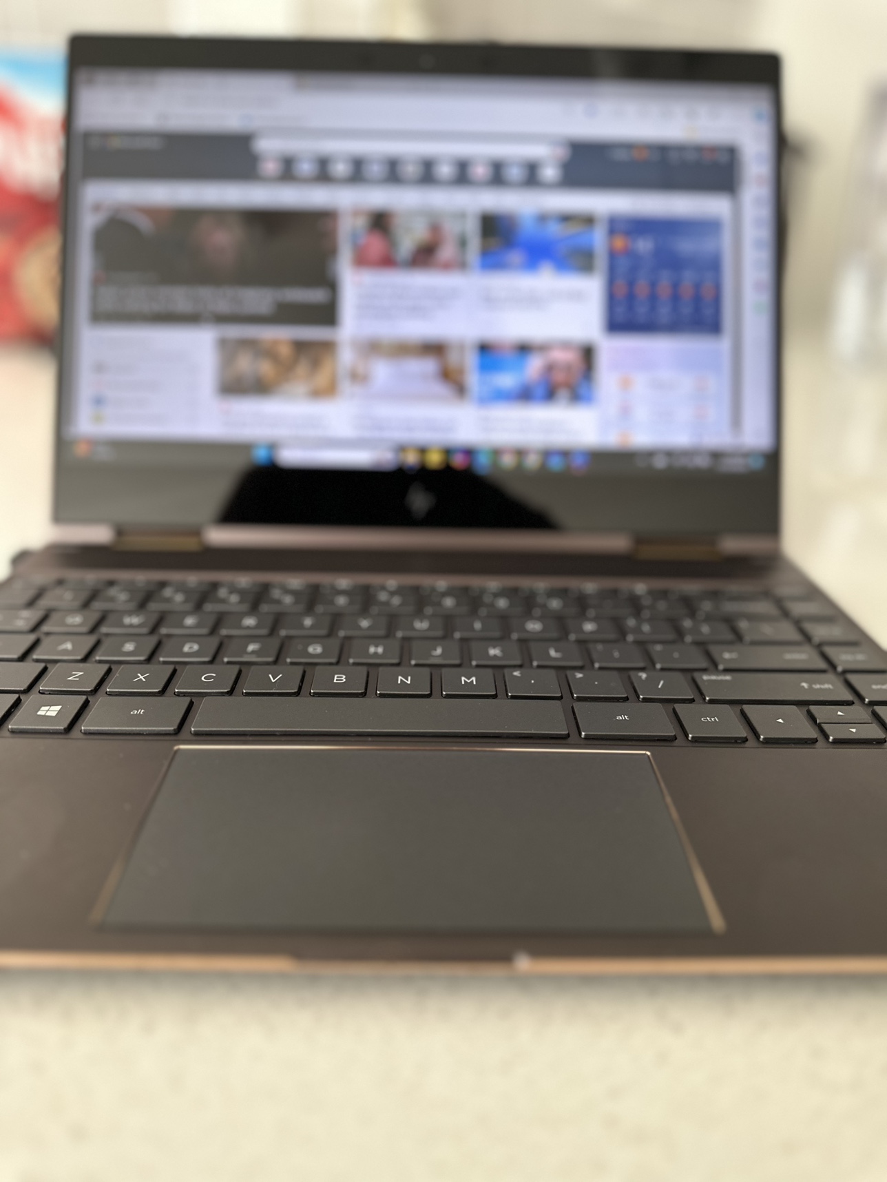 HP SPECTRE Touch Laptop - photo 2