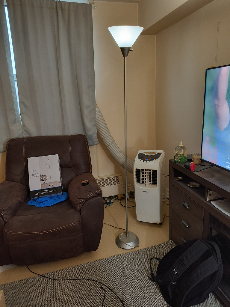 floor lamp