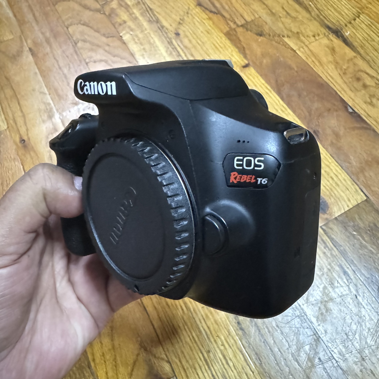 Canon t6 body only