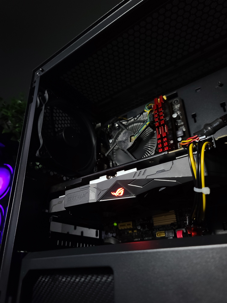 Custom Gaming Pc! - photo 4
