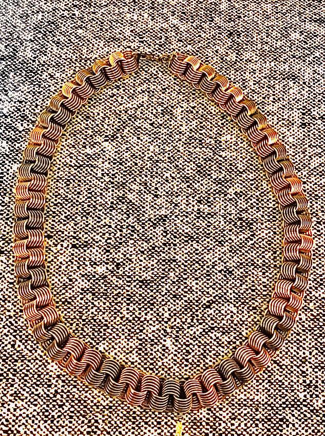 VINTAGE 12k GOLD FILLED TWO TONE 1950s CHOKER / NECKLACE image indicator(3)