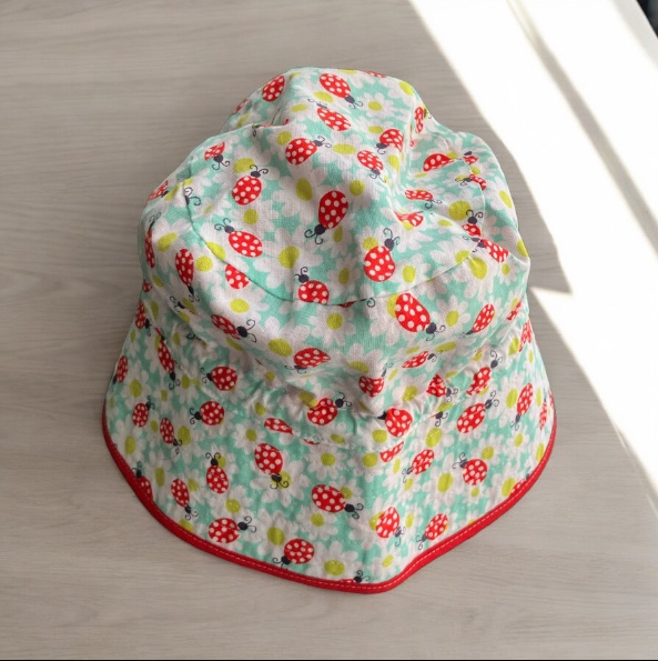 Handmade Reversible Bucket Sun Hat Baby Toddler Ladybug S/M image indicator(4)