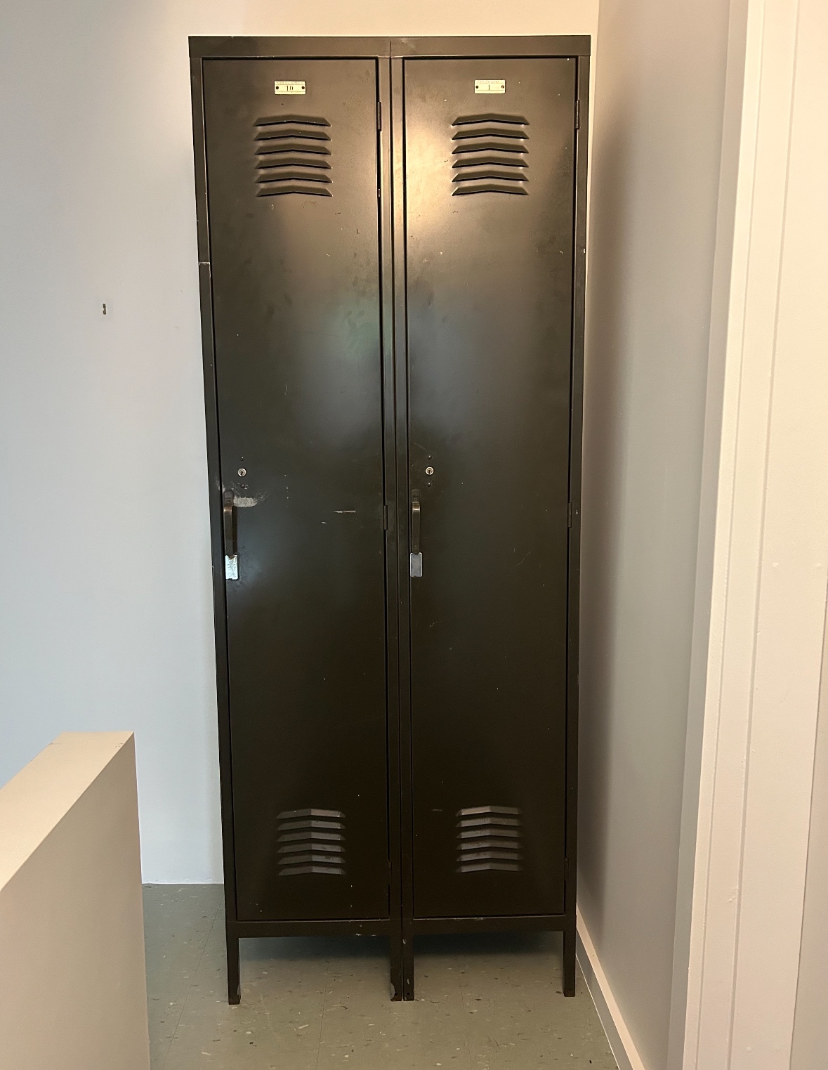 Vintage Lockers (bank of two)