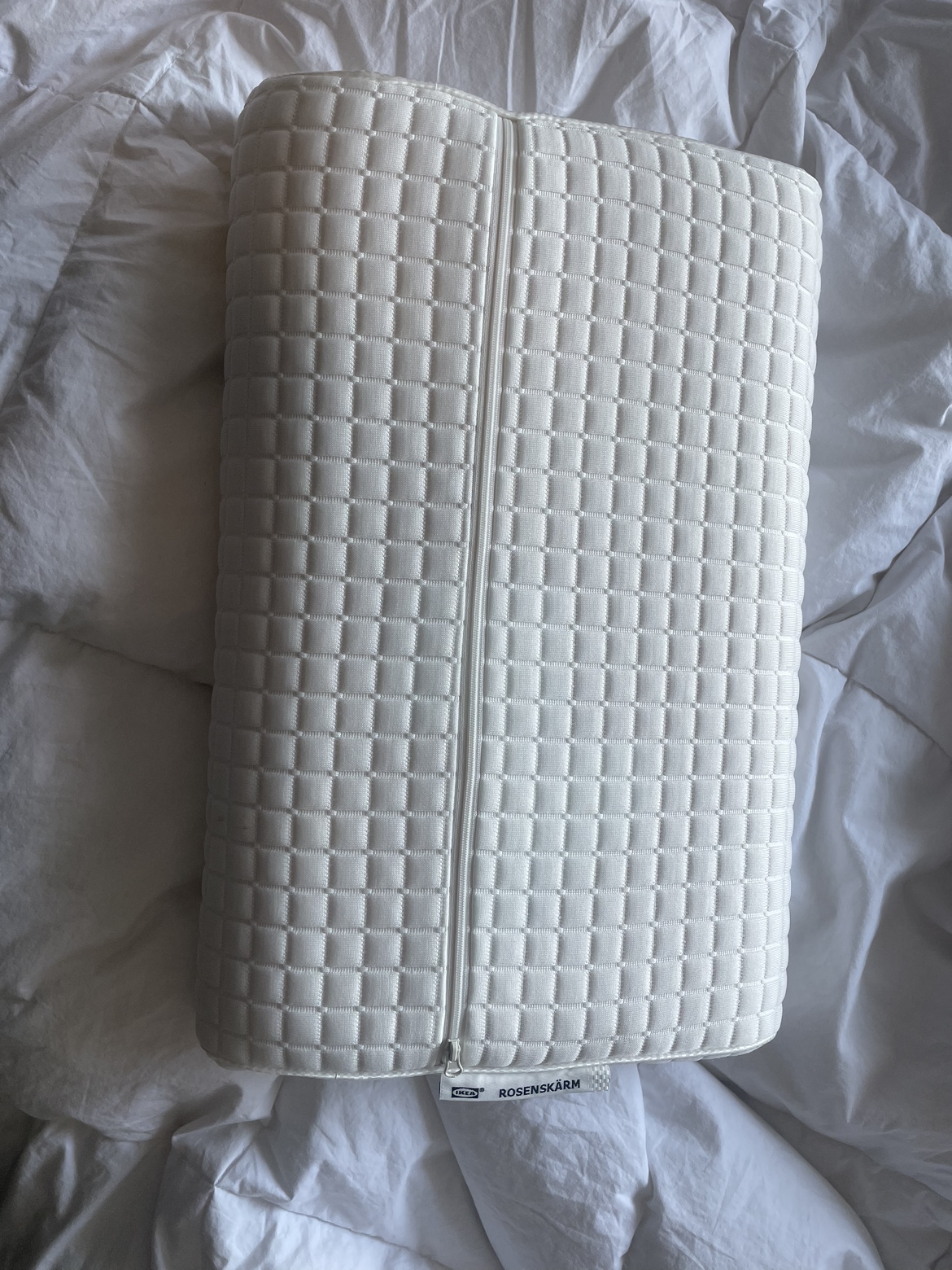 Free IKEA Rosenskärm pillow - photo 2