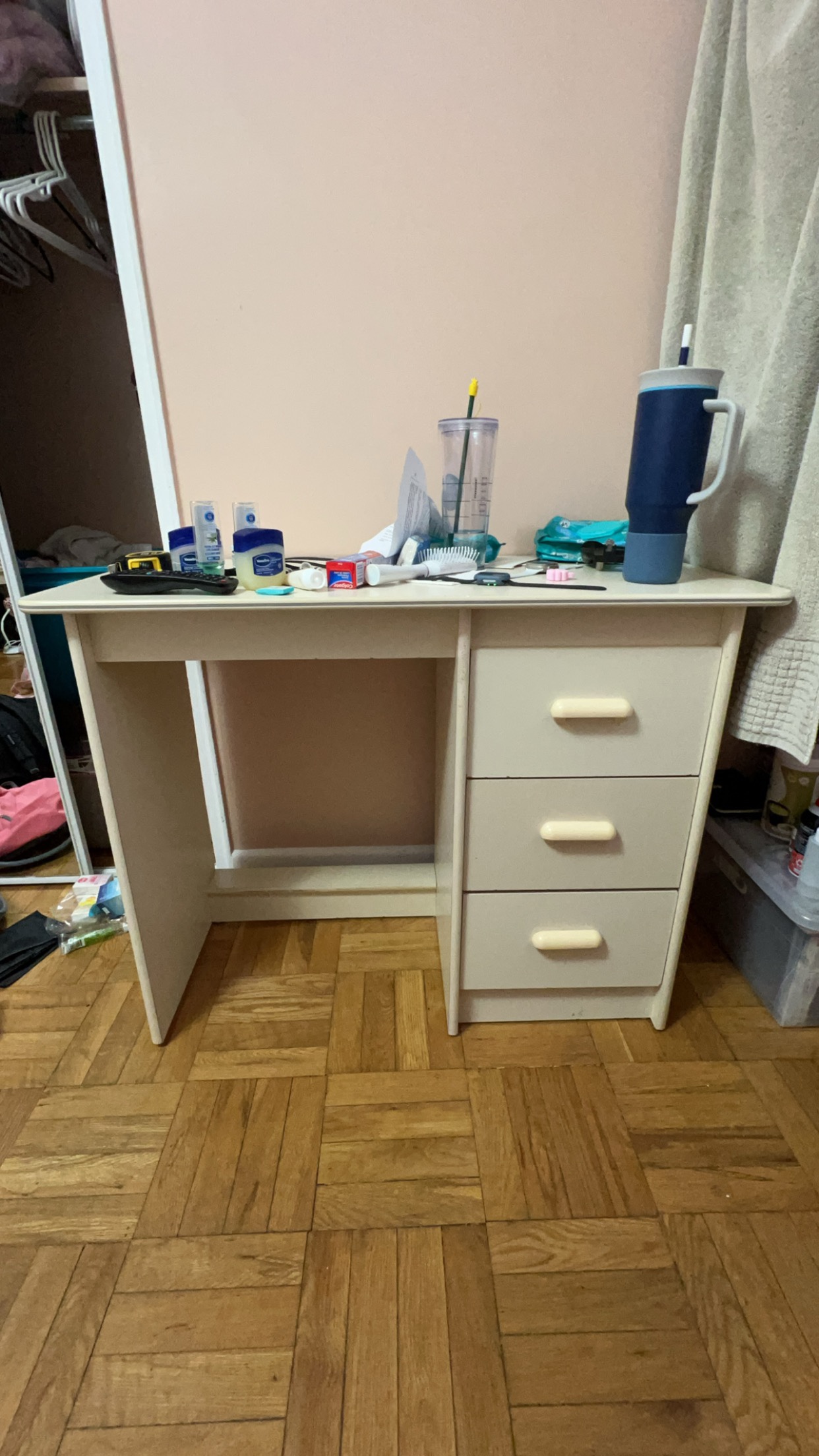 Desk for sale  with drawers thumbnail