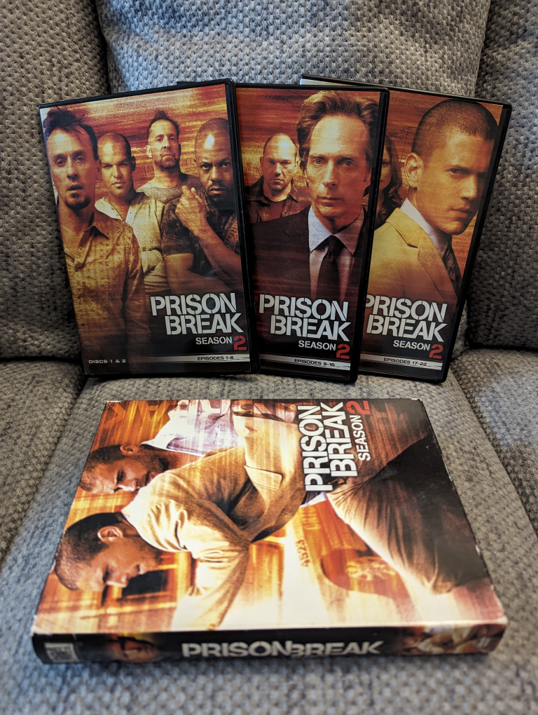 Prison Break Seasons 1-3 DVD Sets image indicator(3)