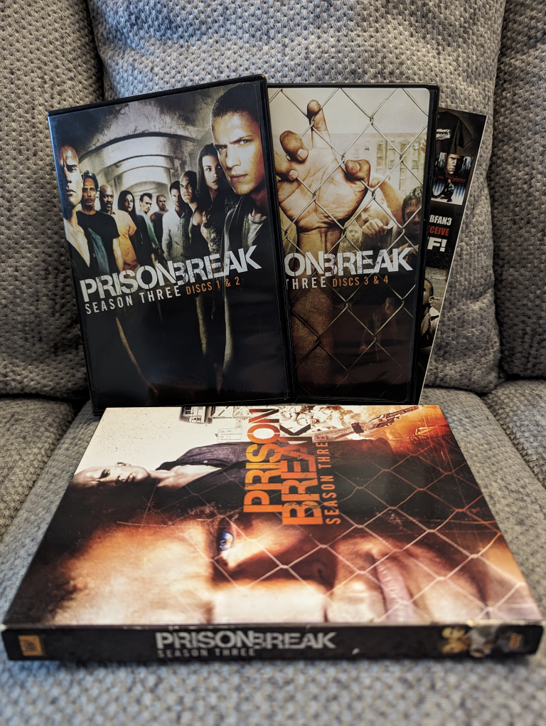 Prison Break Seasons 1-3 DVD Sets image indicator(4)