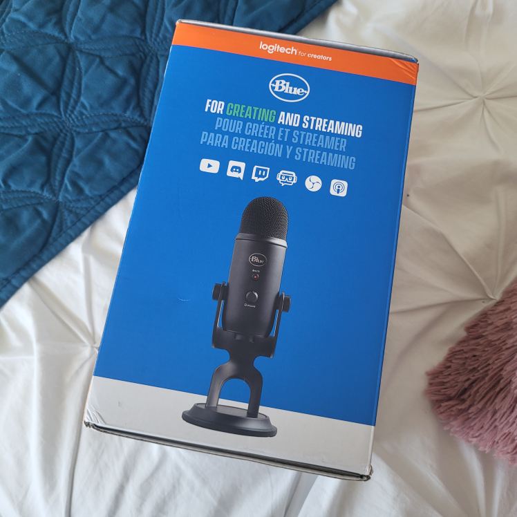 Blue Yeti Creator's Microphone -  BRAND NEW! - photo 2
